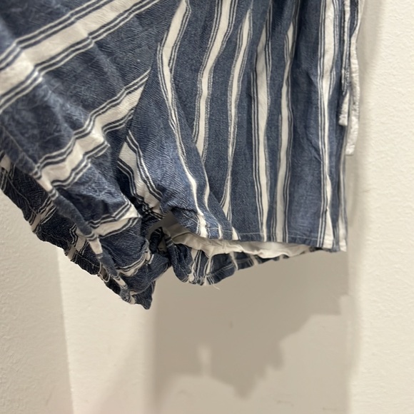 Womens dress - Picture 4 of 4